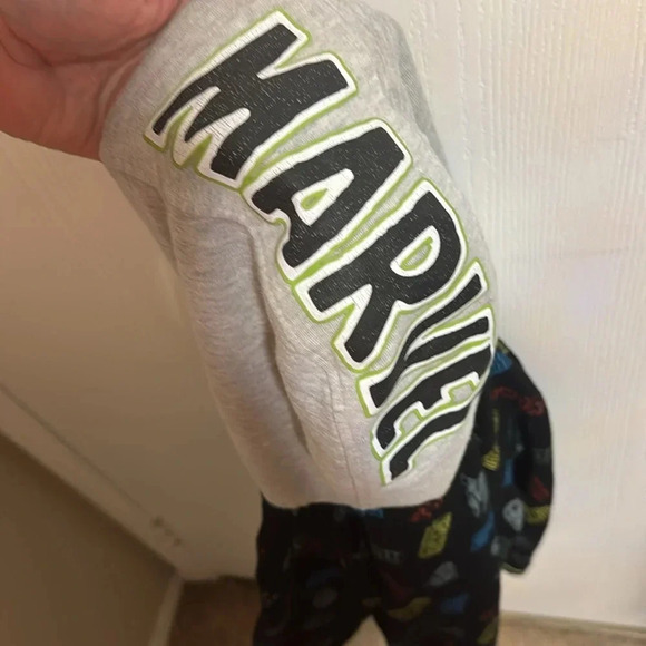 Marvel Boys Super Hero‎ Zip Up Hoodie Size 5 MARVEL on top of hood Thor Ironman - Picture 5 of 5